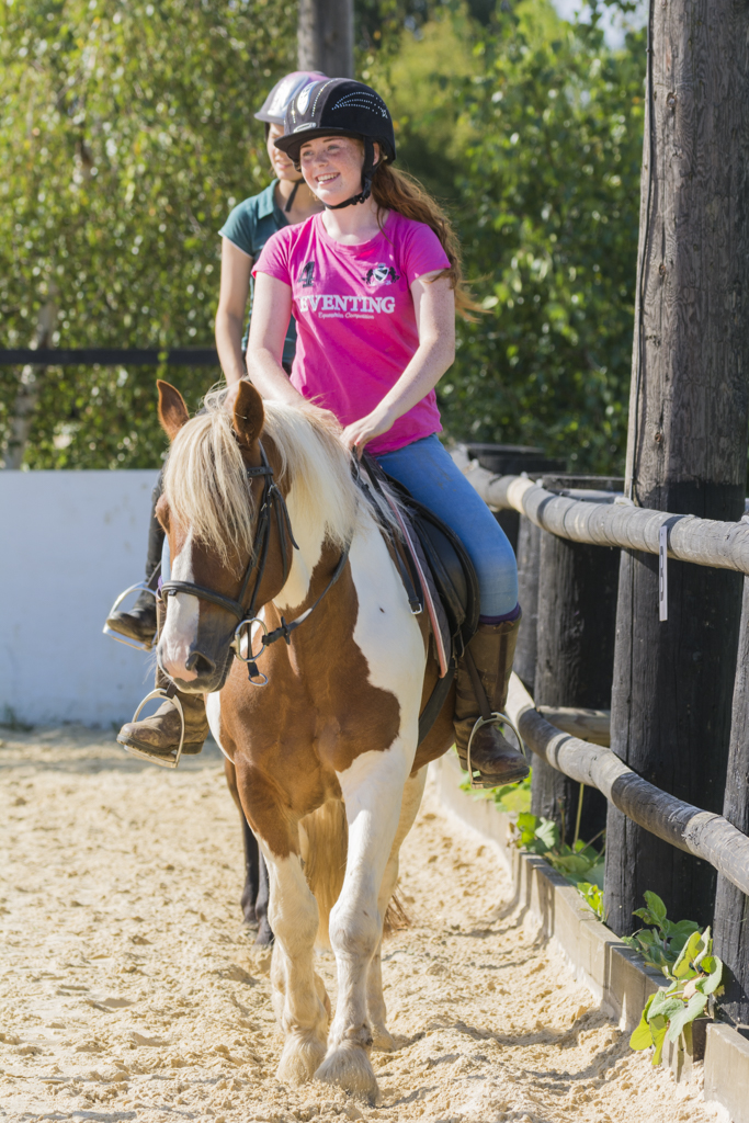 Deanswood Equestrian Centre